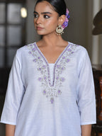 Vaasva Women's Lilac Linen Suit Set With Printed Dupatta | Grocsy
