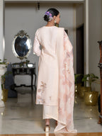 Vaasva Women's Peach Linen Suit Set With Printed Dupatta | Grocsy