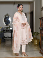 Vaasva Women's Peach Linen Suit Set With Printed Dupatta | Grocsy