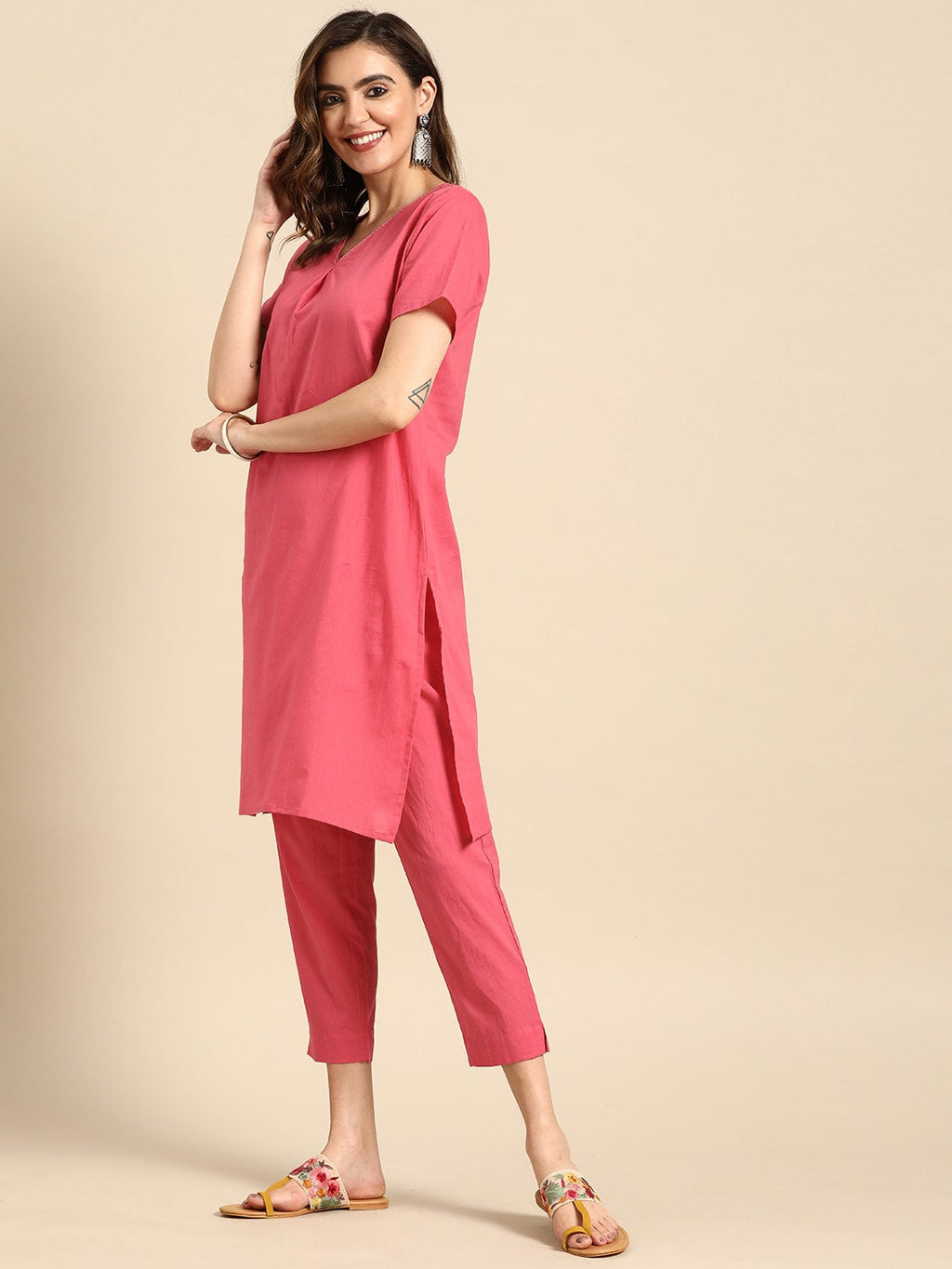Sangria V-Neck Lace Detail Kurta with Trousers | Grocsy