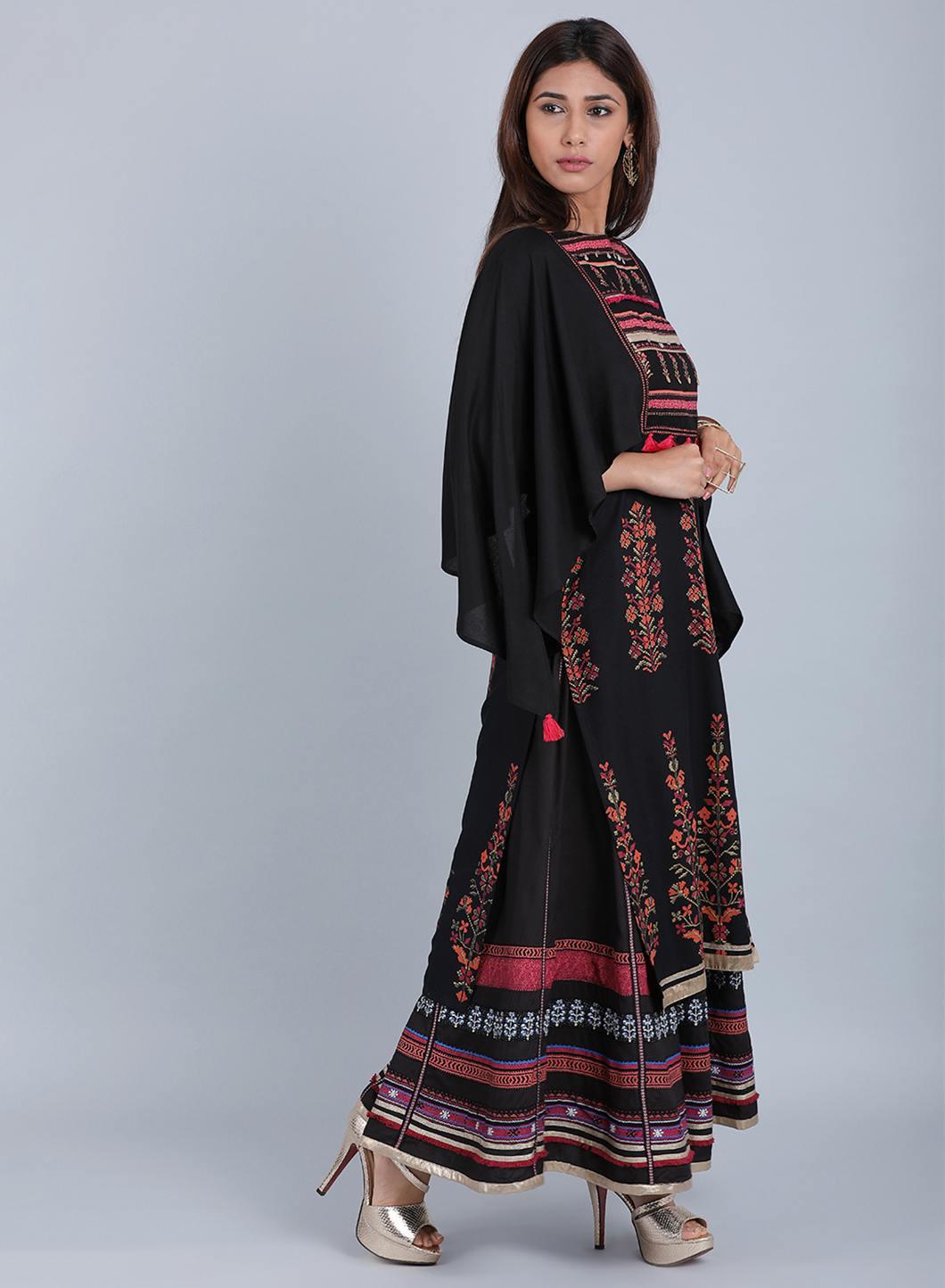 W for Woman Black Mandarin Neck Embellished kurta | Grocsy