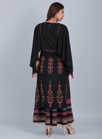 W for Woman Black Mandarin Neck Embellished kurta | Grocsy