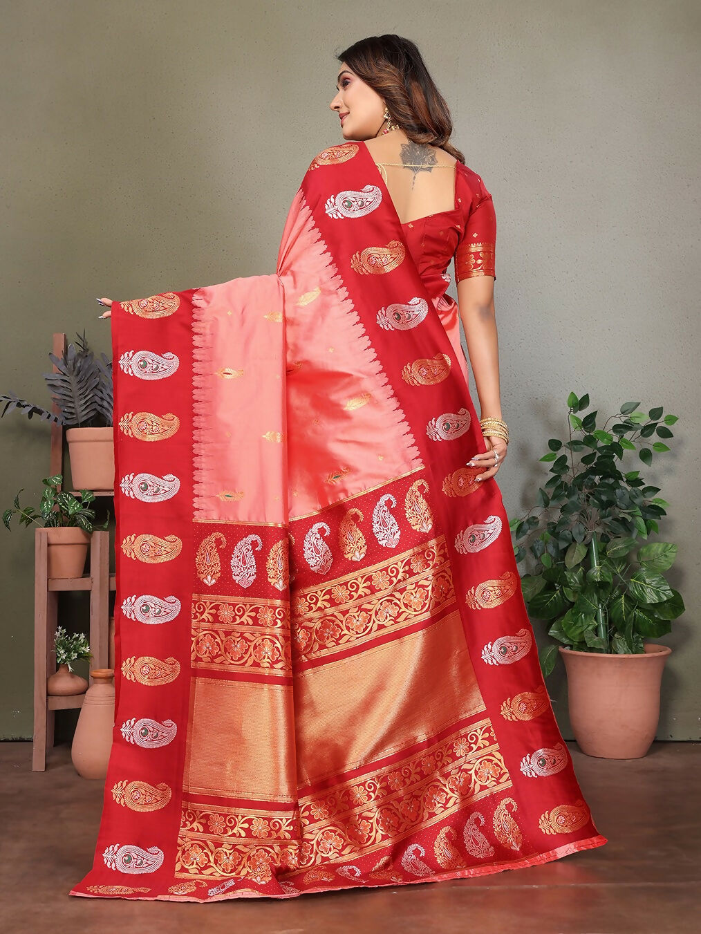 Joban Fashion Banarasi Light Pink Butti Soft Silk Saree | Grocsy