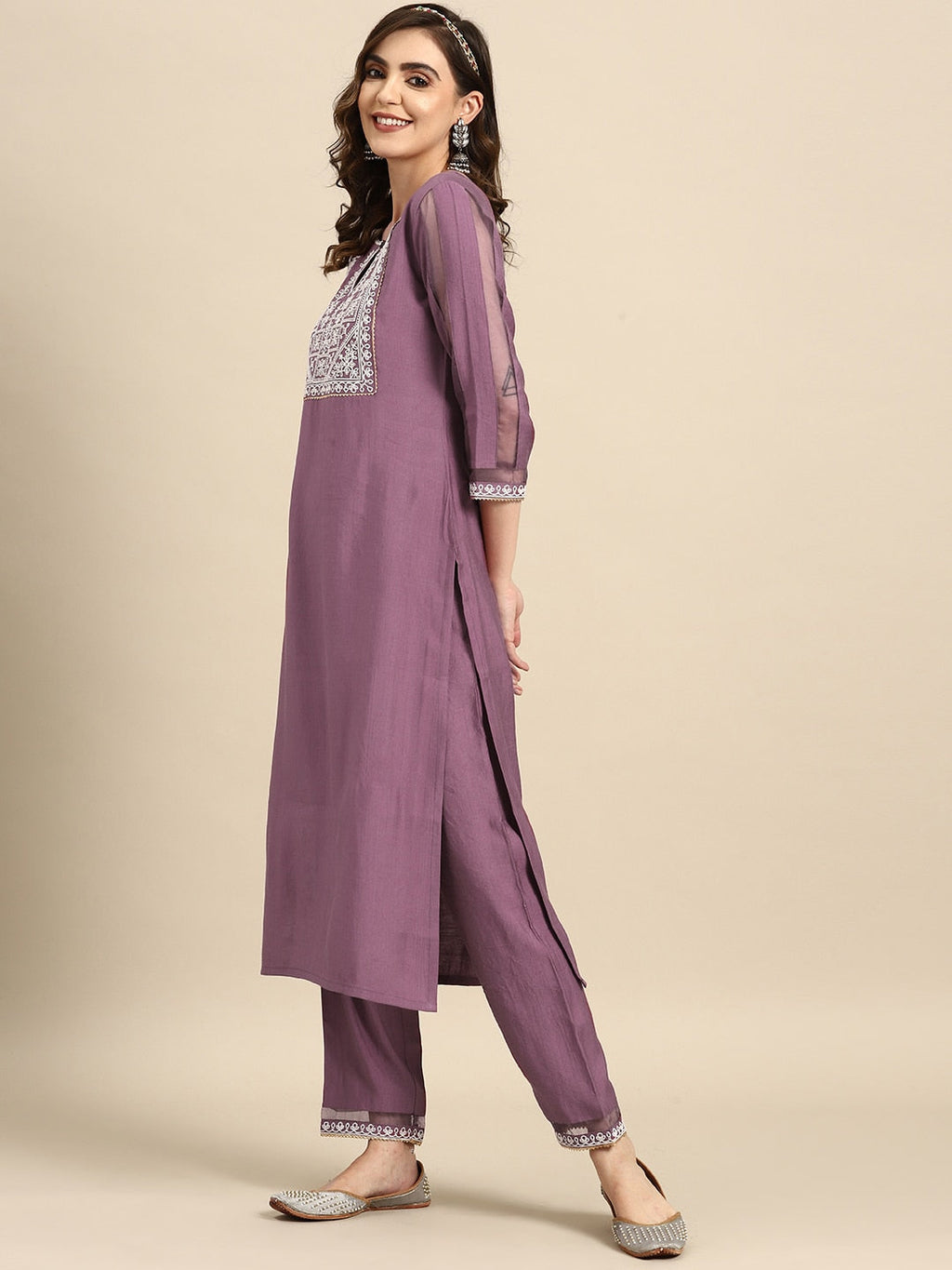 Sangria Ethnic Motifs Embroidered Thread Work Kurta With Trousers | Grocsy