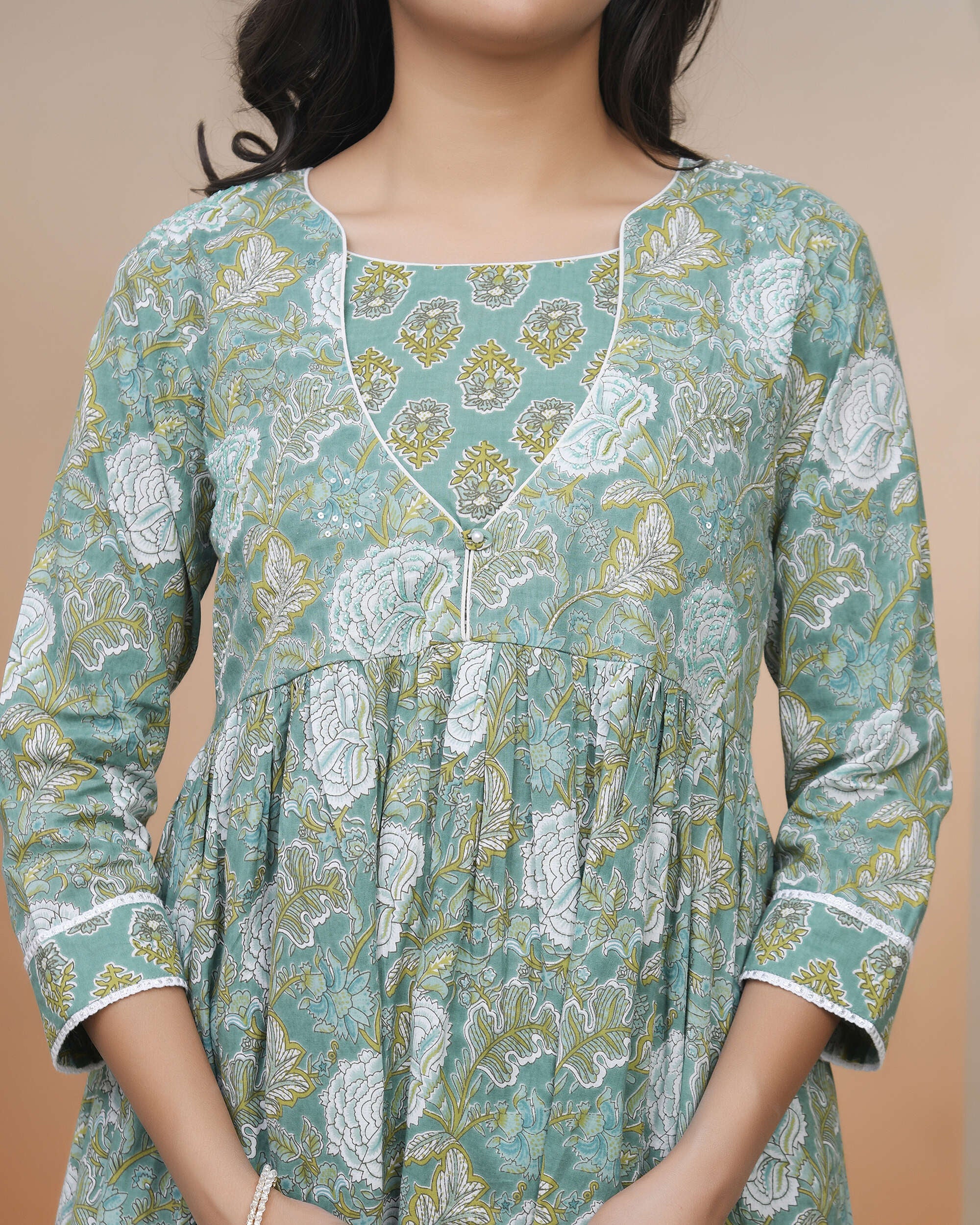 Vaasva Women Ferozi Cotton Kurta With Cotton Pant & Dupatta | Grocsy