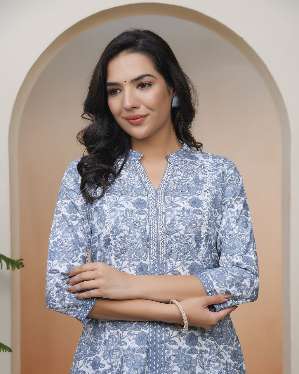 Vaasva Women Grey Panel Kurta With Cotton Pant & Dupatta | Grocsy