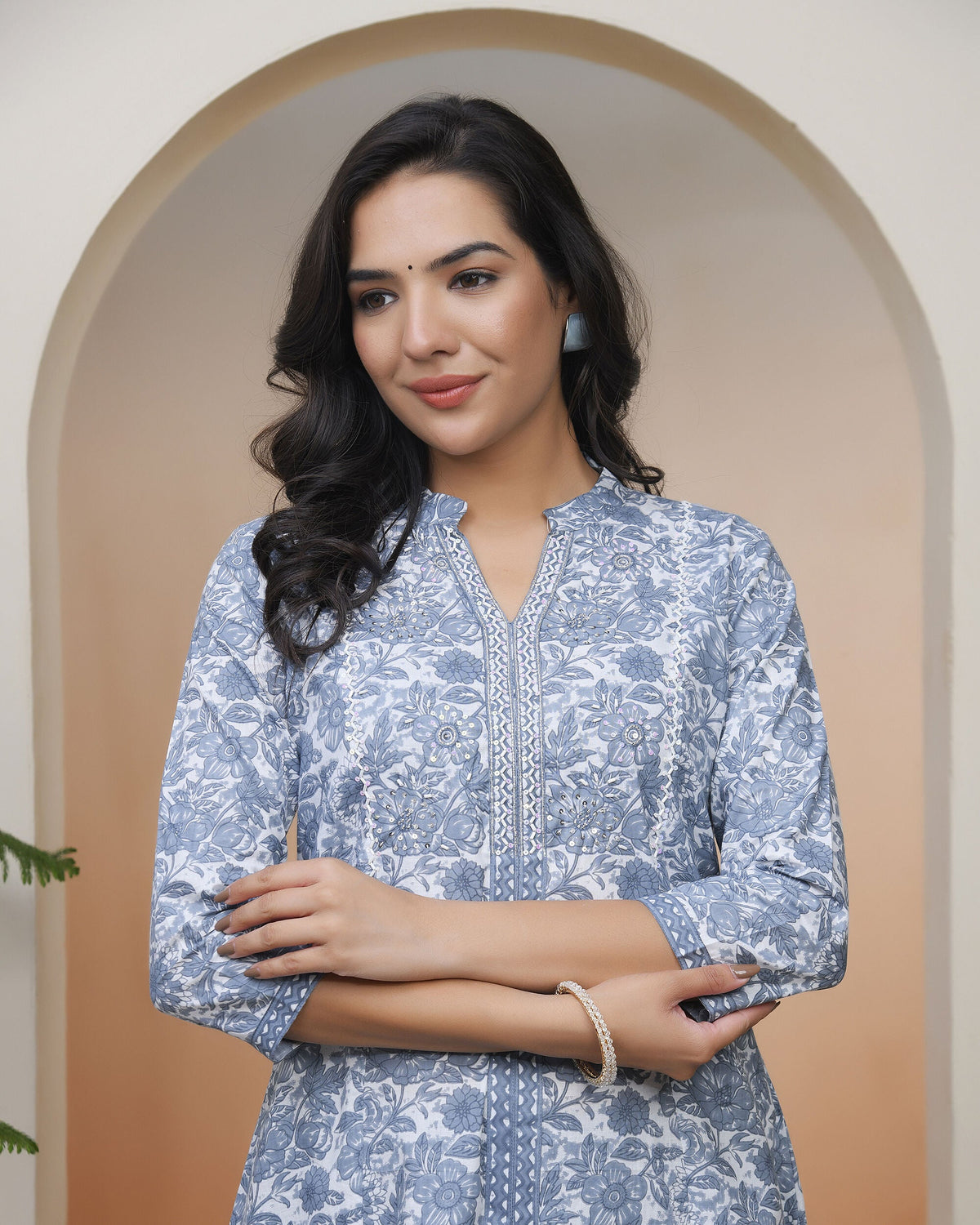 Vaasva Women Grey Panel Kurta With Cotton Pant & Dupatta | Grocsy
