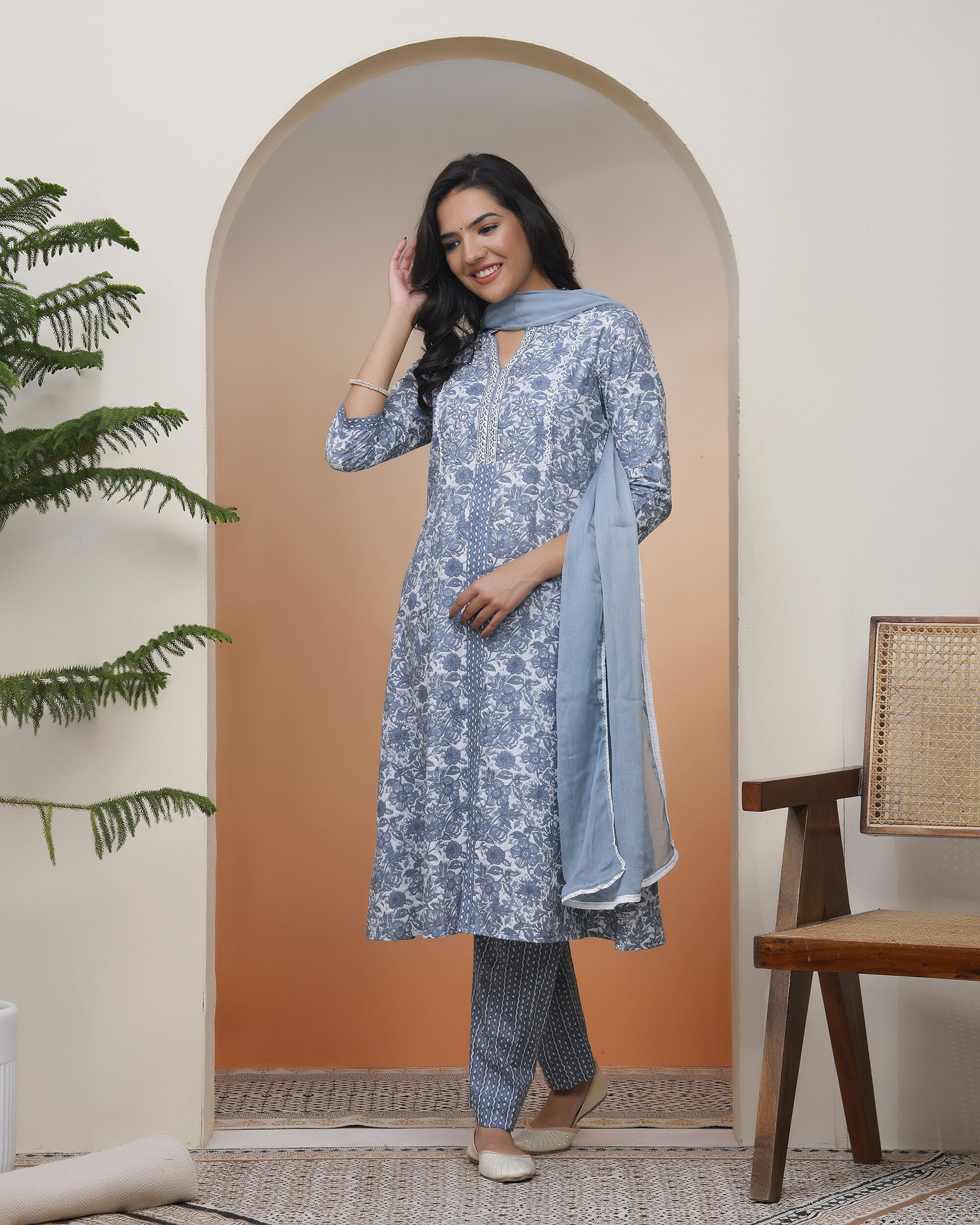 Vaasva Women Grey Panel Kurta With Cotton Pant & Dupatta | Grocsy