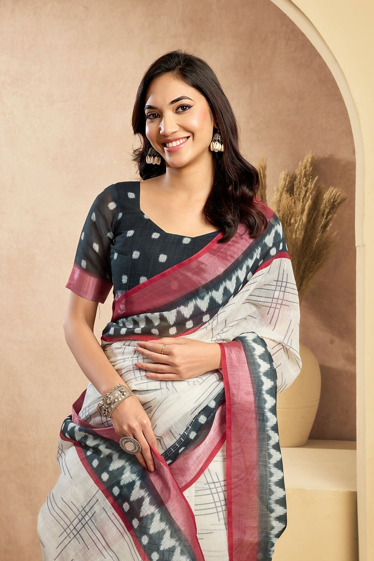 Vastranavya Digital Printed Linen Ready To Wear Pocket Saree with Unstitched Blouse | Grocsy