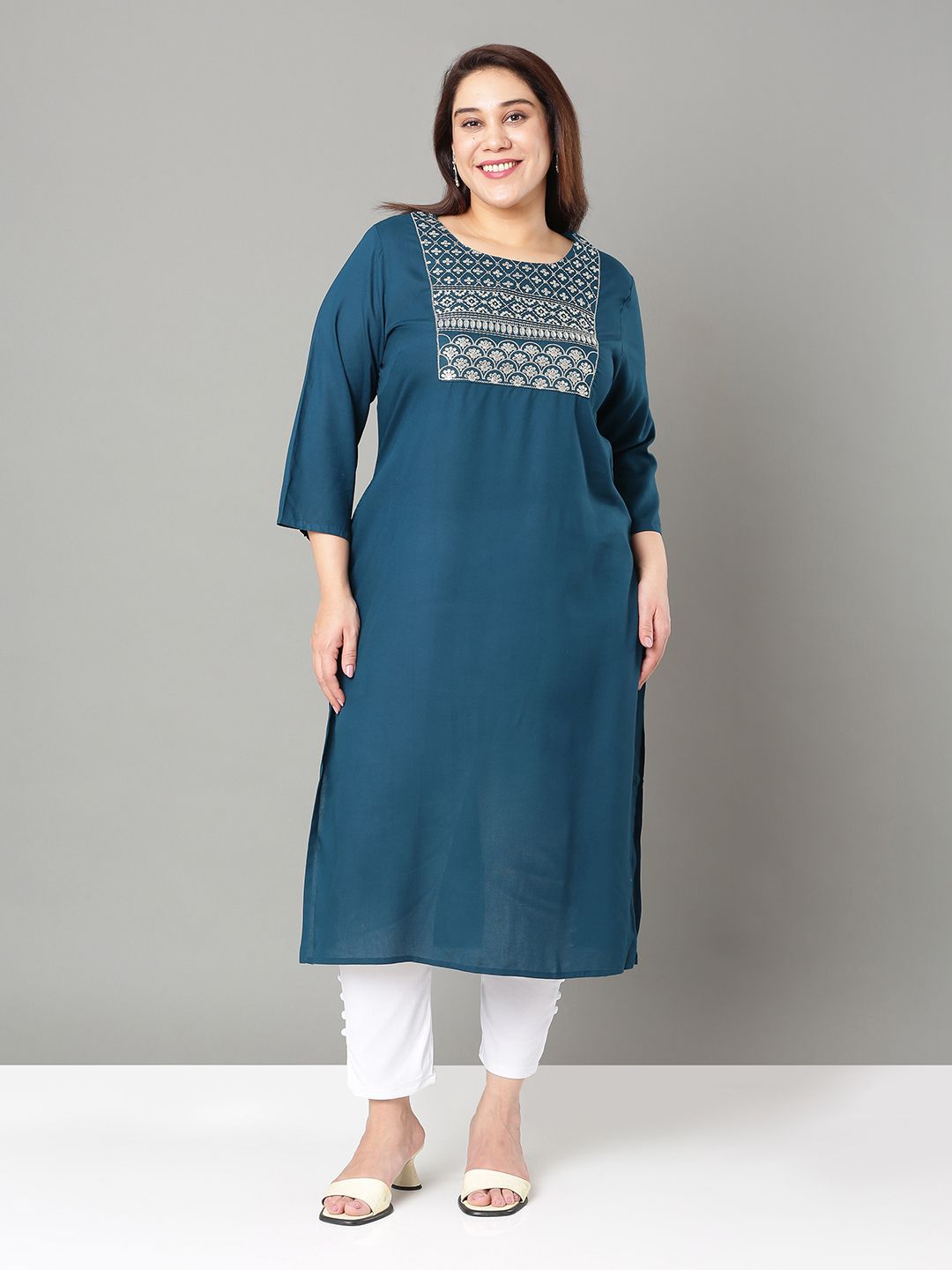 Sztori Plus Size Floral Yoke Design Thread Work Straight Kurta | Grocsy