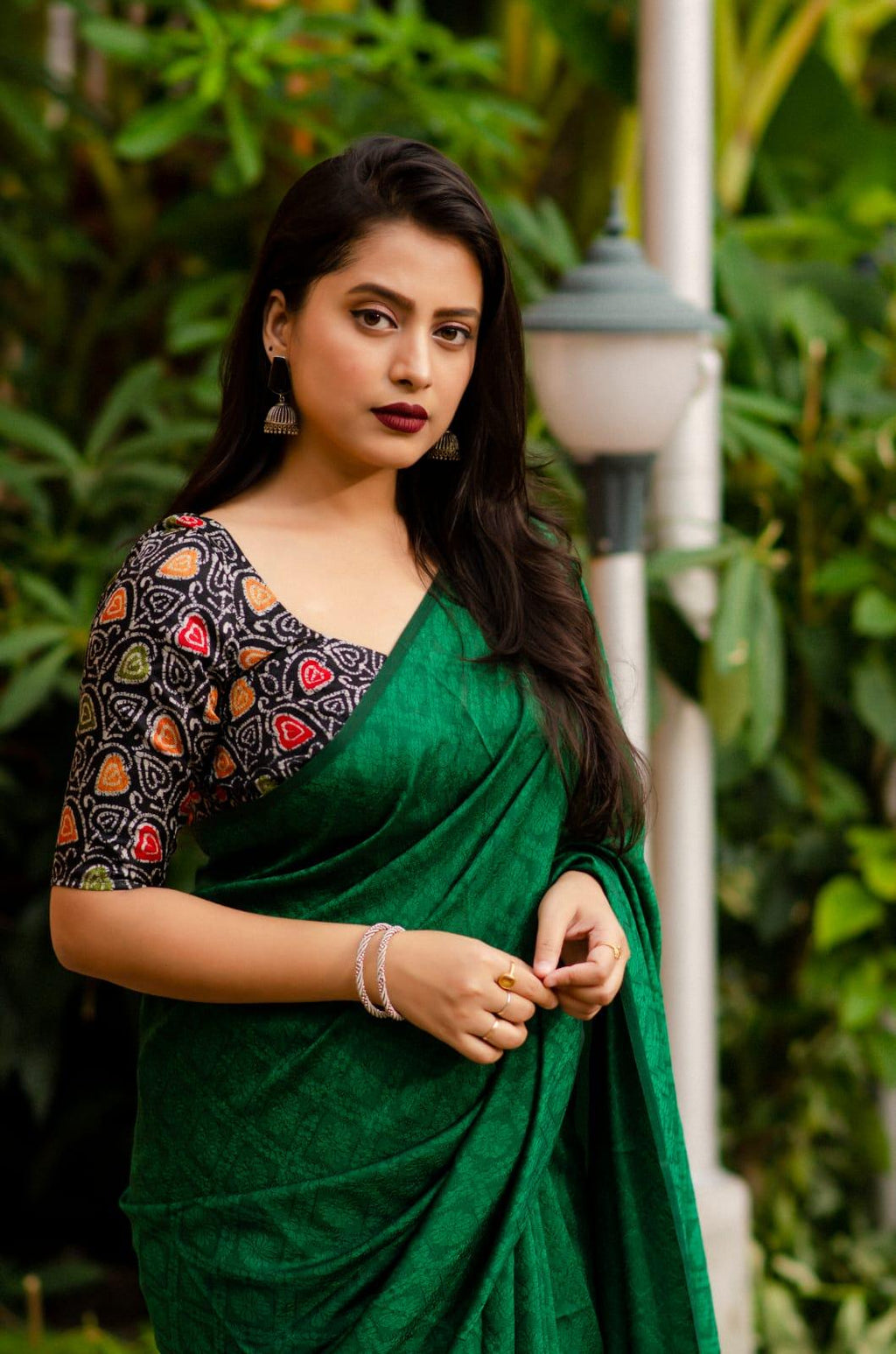 Green Jute Silk Woven Design Saree with Unstitched Blouse - A2M | Grocsy