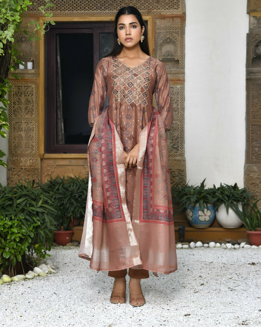Vaasva Women's Chanderi Printed Suit Set With Pant And Printed Dupatta | Grocsy