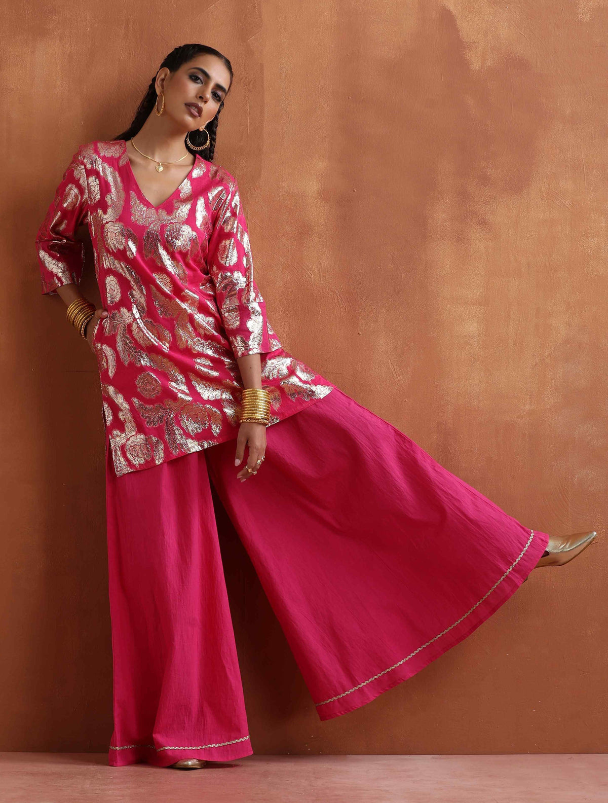 trueBrowns Pink Metallic Sharara Set | Grocsy