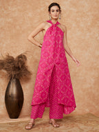 InWeave Women's Fuchsia S Print Twisted Neckline Kurta Pant Set | Grocsy