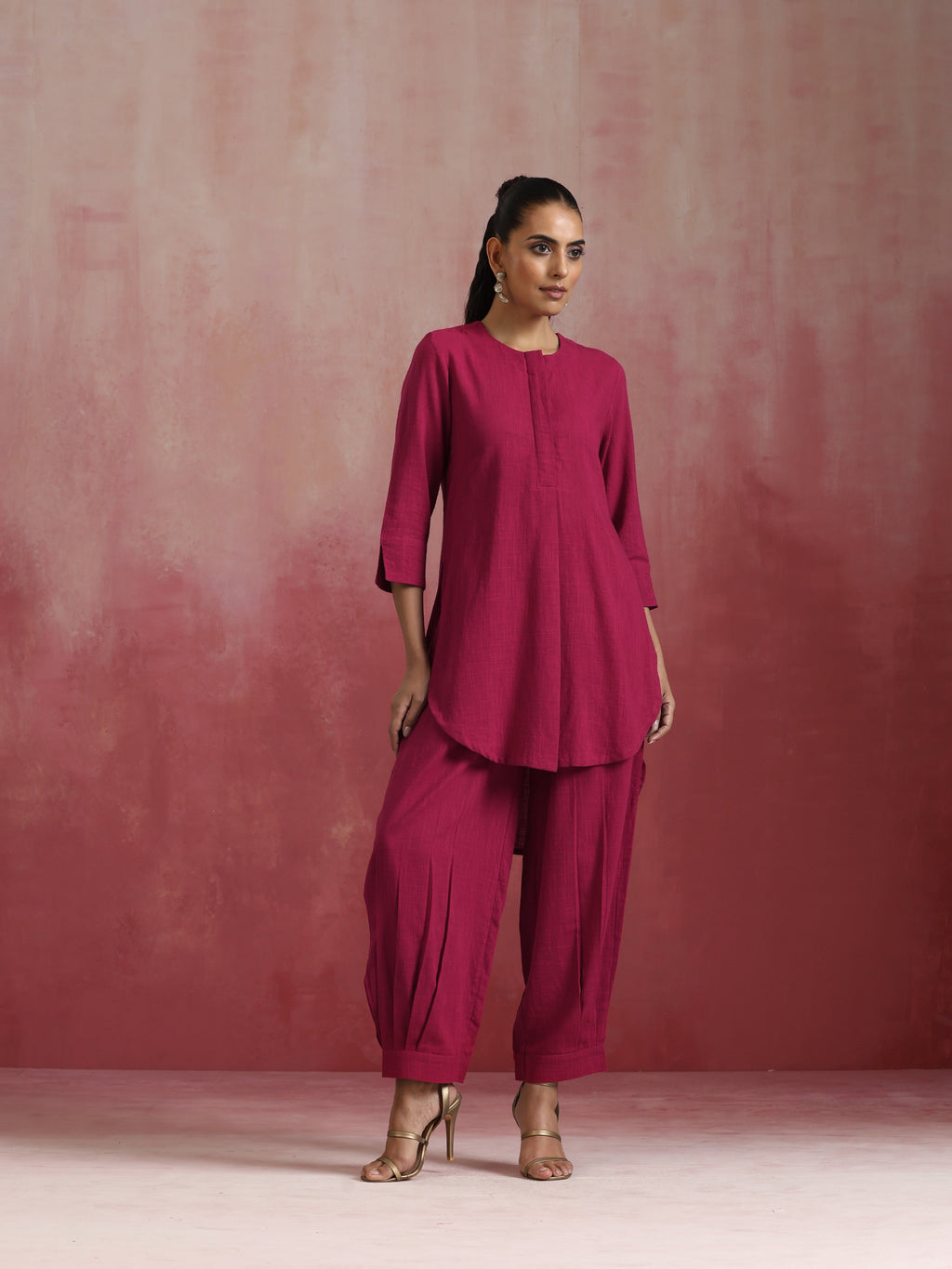 trueBrowns Magenta Cotton Kurta Co-ord set | Grocsy