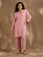 trueBrowns Light Mauve Zig-Zag Printed Silk Co-Ord Set | Grocsy