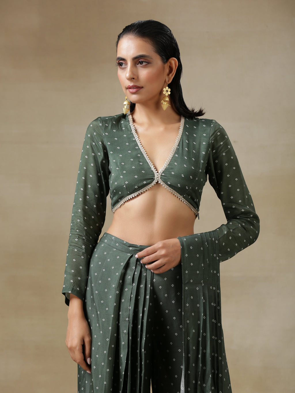trueBrowns Dark Green Bandhani Printed Silk Full Sleeve Blouse | Grocsy