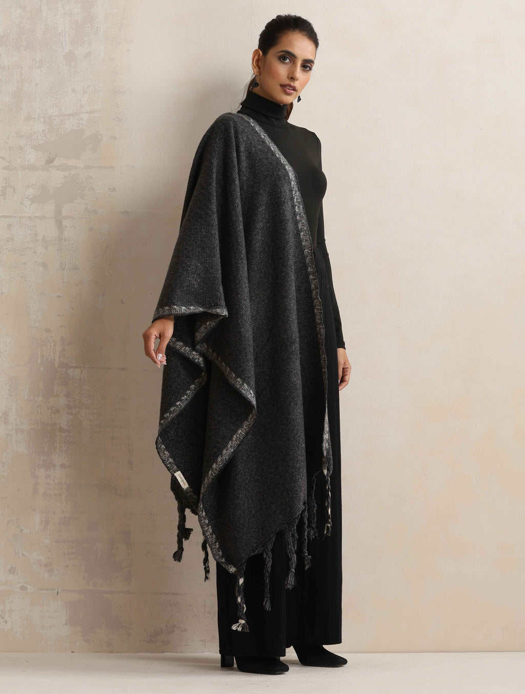 trueBrowns Black Tassel Woollen Stole | Grocsy