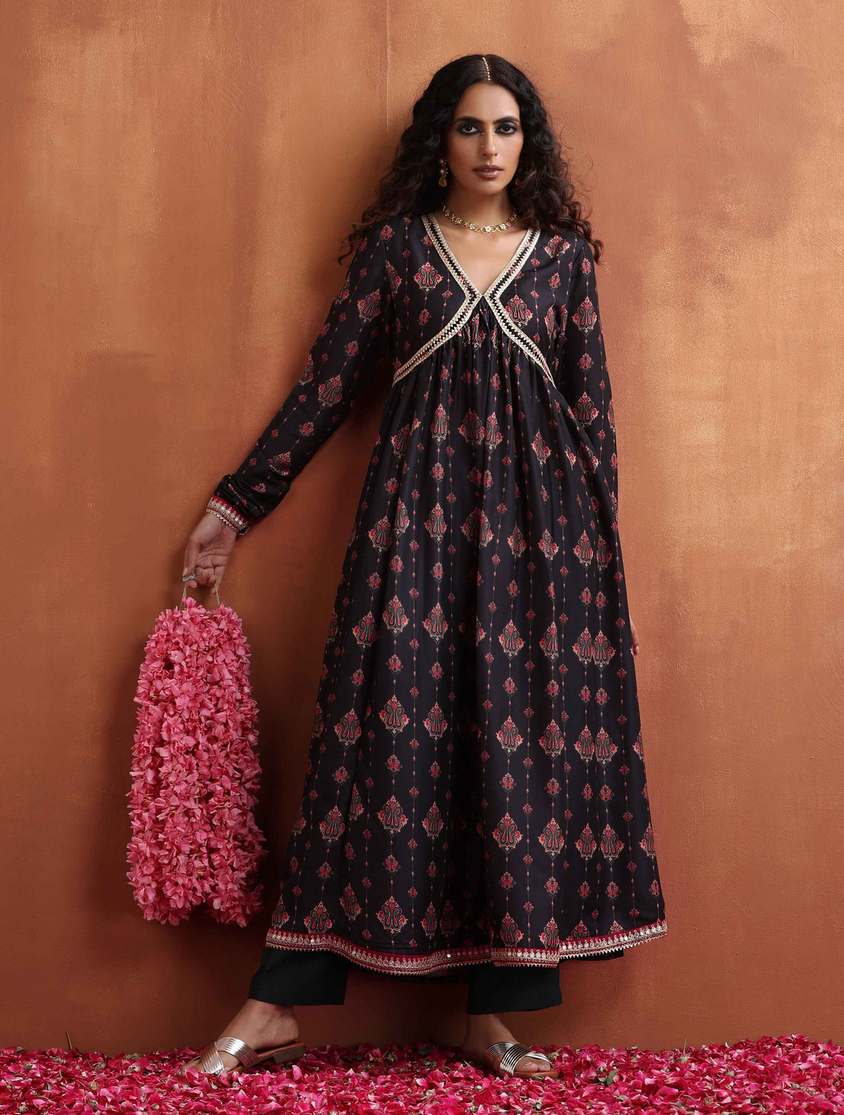 trueBrowns Black Print Flared Anarkali Kurta Set | Grocsy