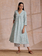 trueBrowns Tiffany Blue Floral Block Print Cotton Front Neck Gathered Kurta Pant Set | Grocsy