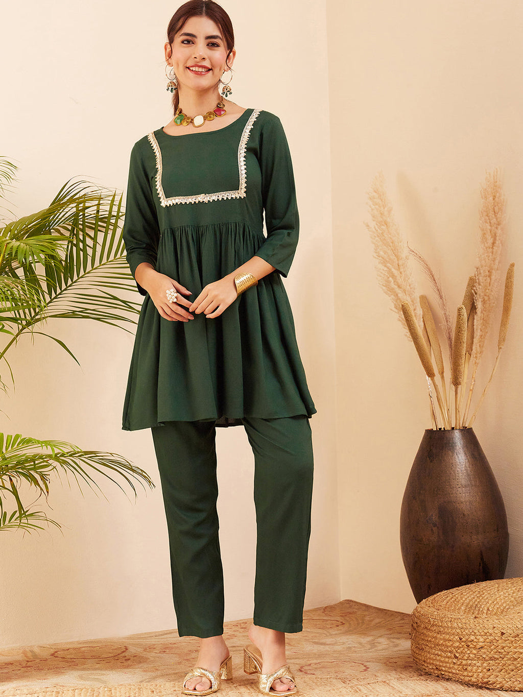 InWeave Women's Forest Green Round Neck Square Gota Work Kurta Pant Set | Grocsy