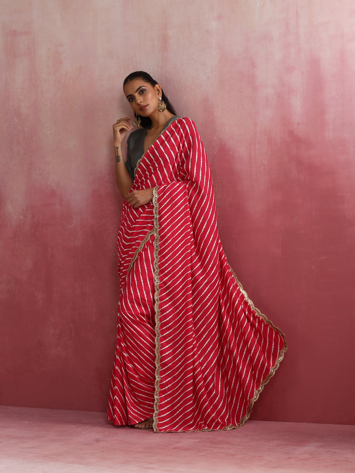 trueBrowns Pink Muslin Silk Saree | Grocsy