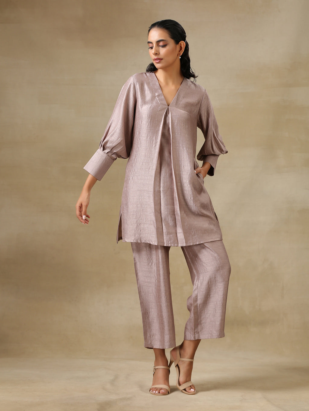 trueBrowns Grey Textured Silk Neck Pleat Co-Ord Set | Grocsy