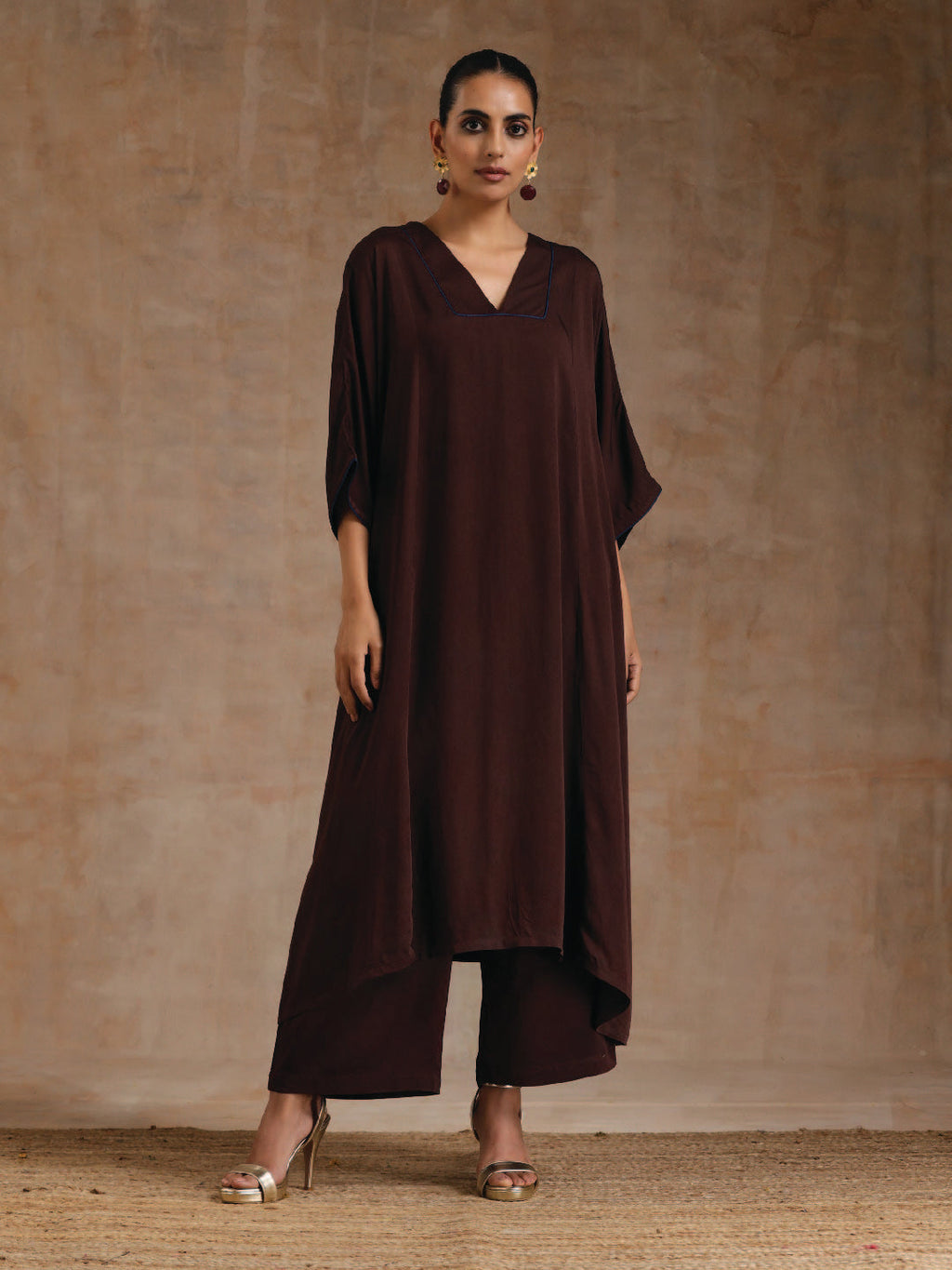 trueBrowns Cola Brown Modal Satin Oversized Kurta Set | Grocsy