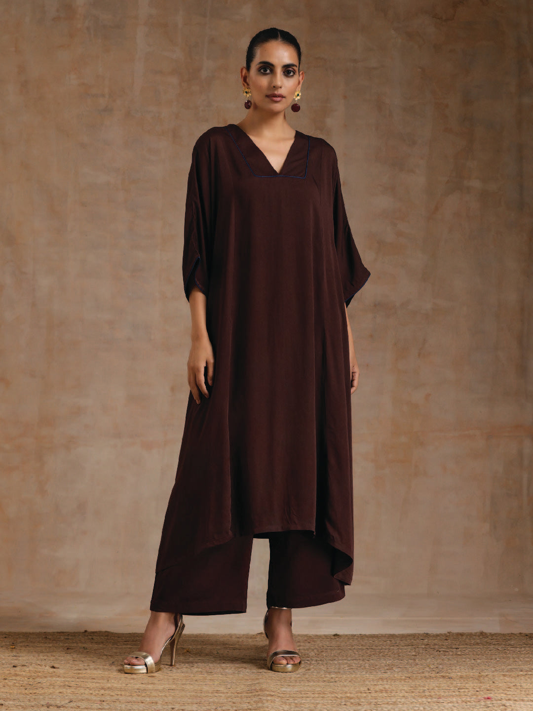 trueBrowns Cola Brown Modal Satin Oversized Kurta Set | Grocsy