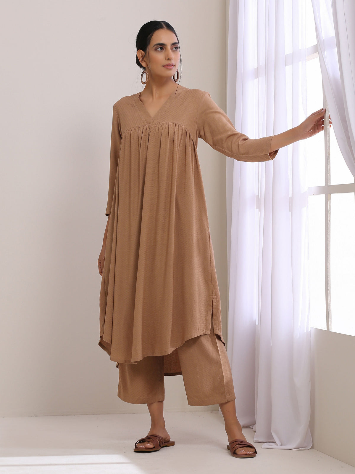 trueBrowns Beige Dobby Gathered Kurta Pant Set | Grocsy