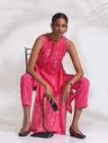 trueBrowns Pink Cotton Print Sleeveless Kurta Set | Grocsy