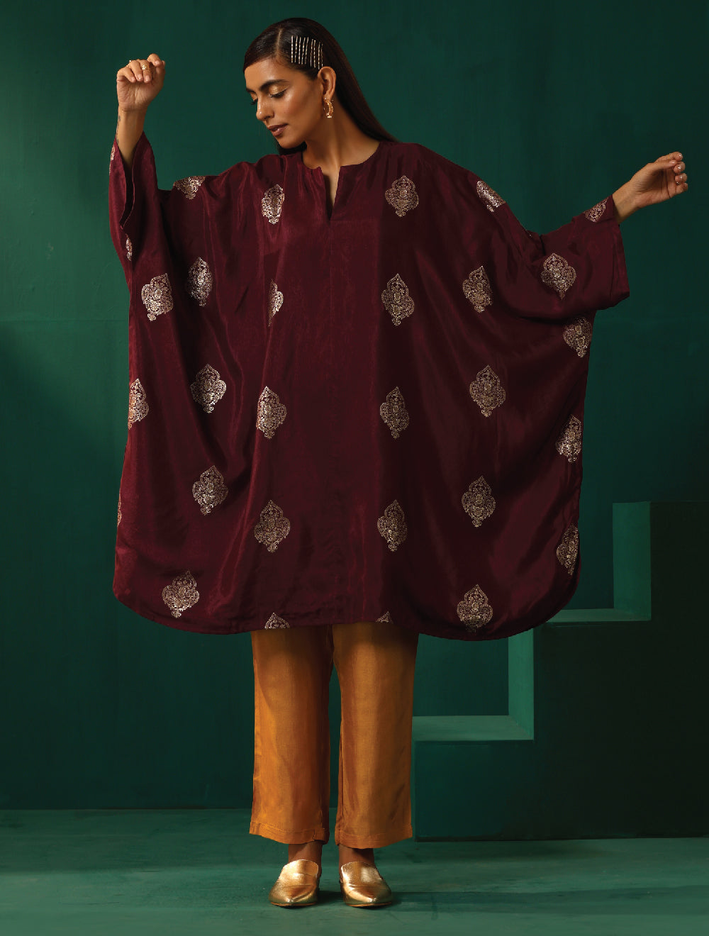 trueBrowns Wine Geometric Viscose Silk Kaftan Kurta Pant Set | Grocsy