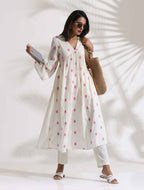 trueBrowns Off-White Cotton Floral Embroidered Flared Kurta Set | Grocsy