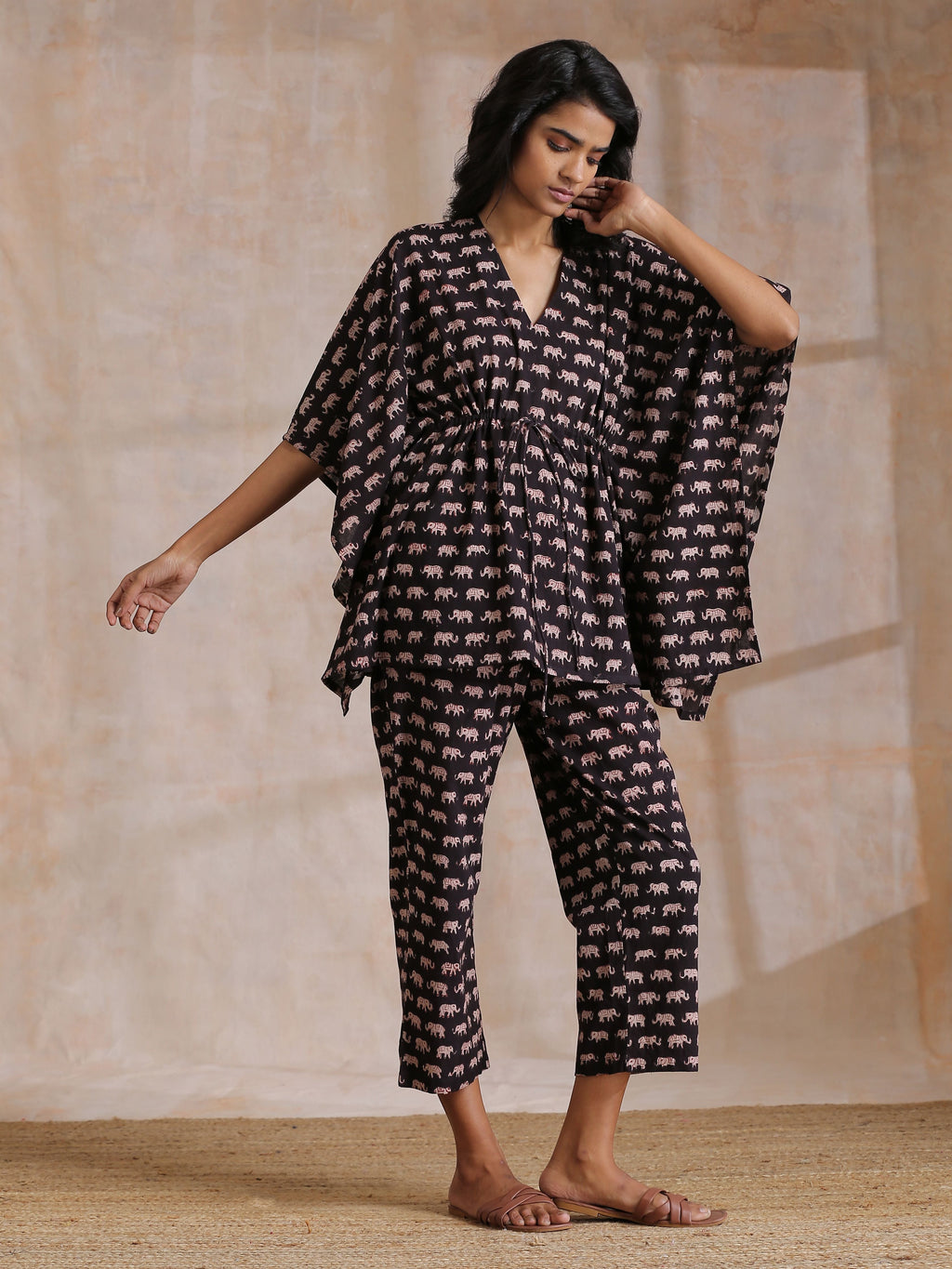 trueBrowns Black Elephant Bagru Print Cotton Kaftan Co-Ord Set | Grocsy