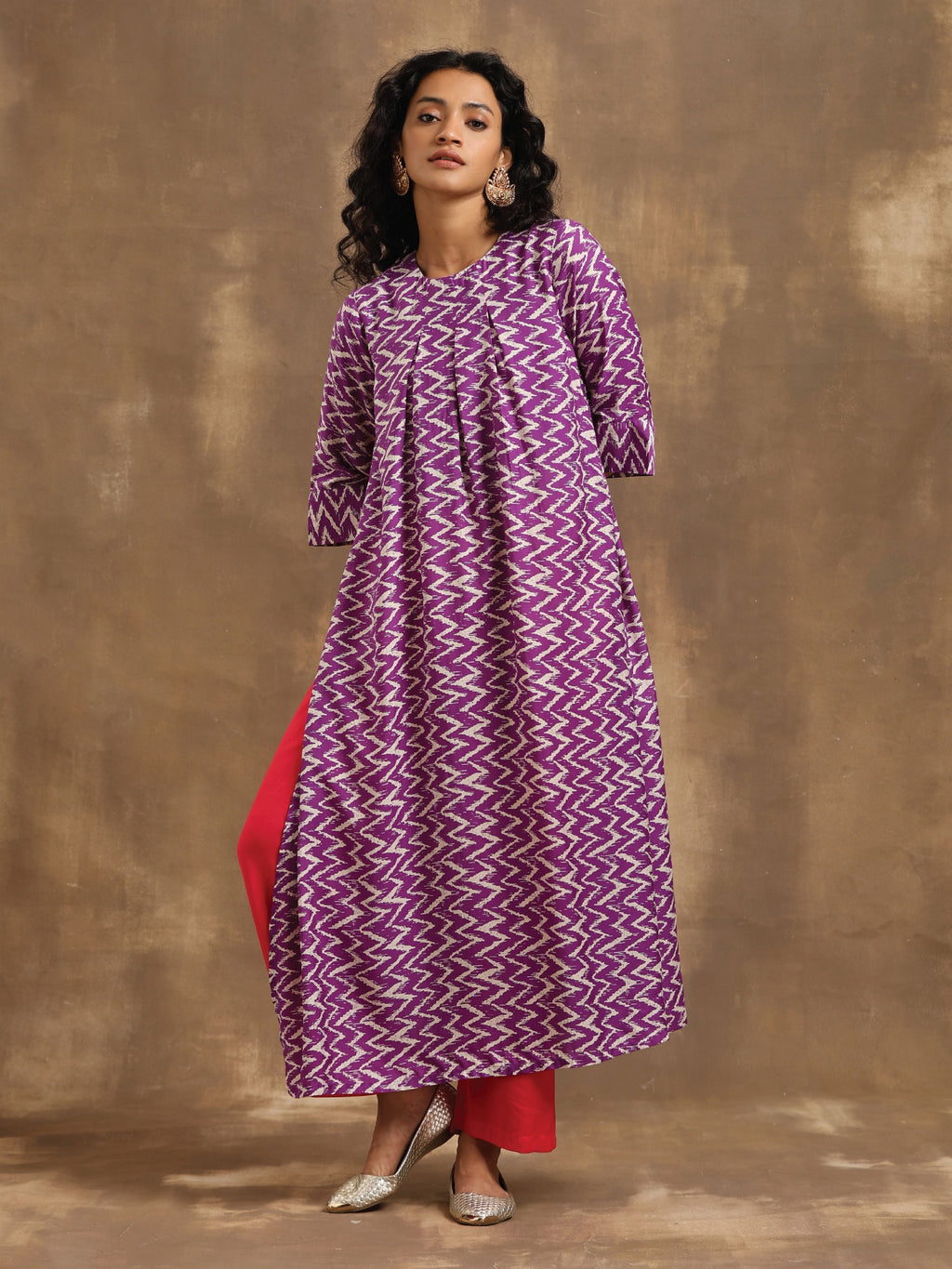trueBrowns Purple Zig-Zag Printed Silk Kurta Pant Set | Grocsy