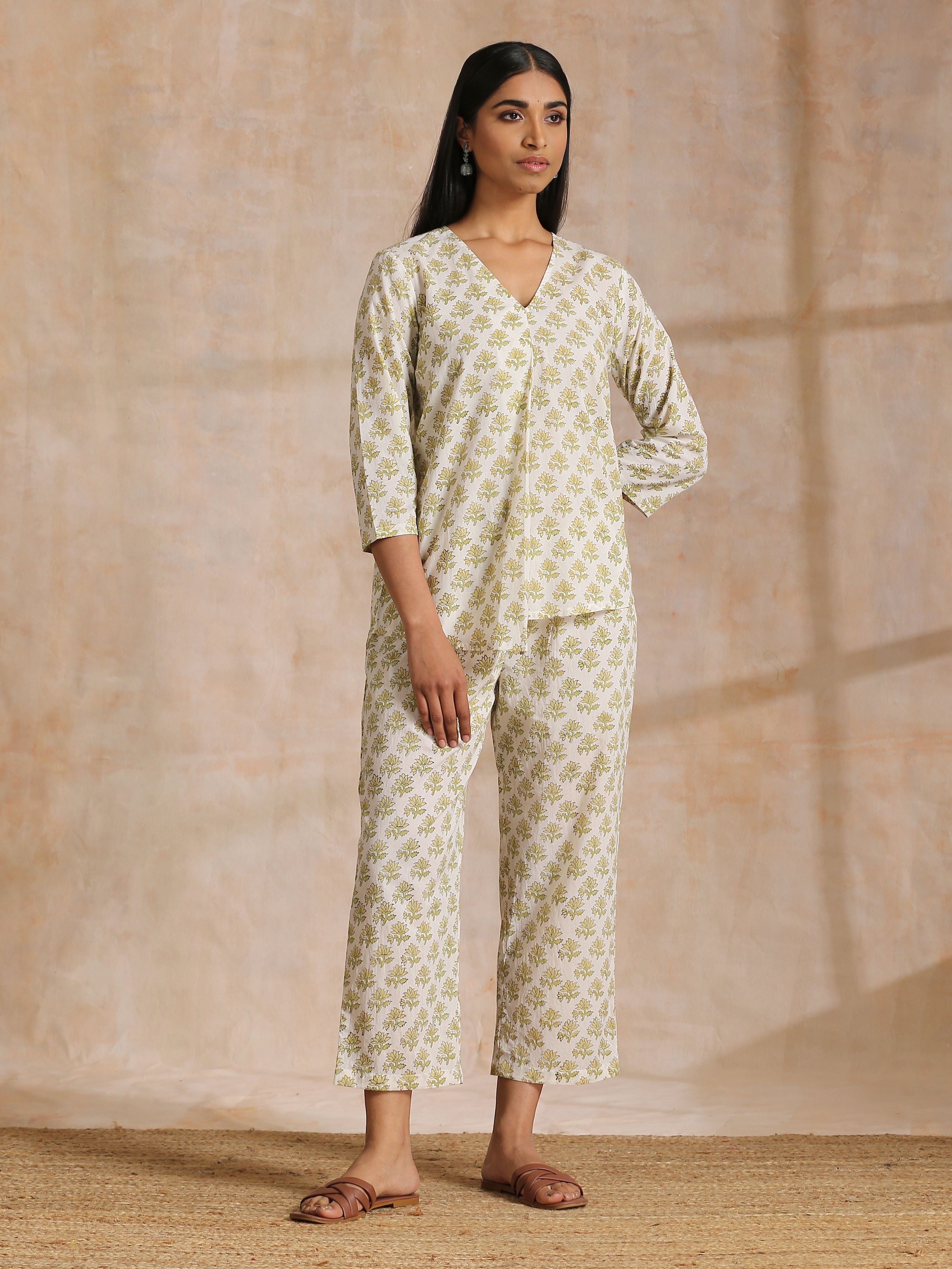 trueBrowns Green Buta On Off-White Block Print Cotton Co-Ord Set | Grocsy