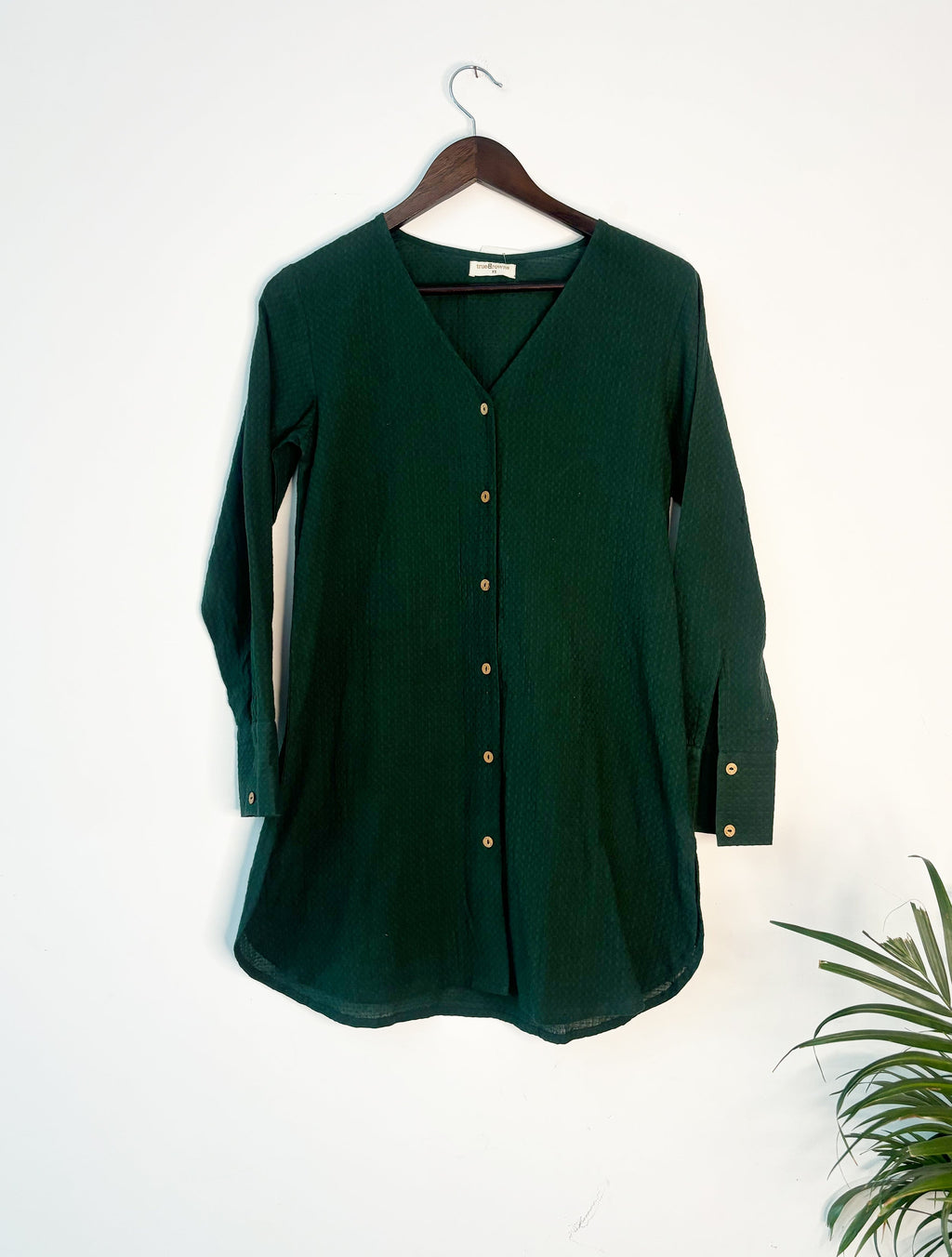 trueBrowns Dark Green Dobby Top | Grocsy