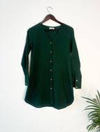 trueBrowns Dark Green Dobby Top | Grocsy