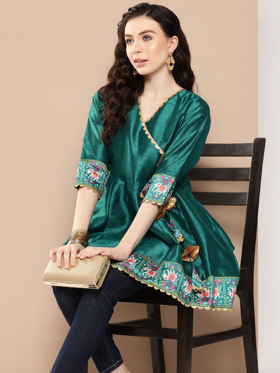 Ahalyaa Embroidered Ethnic Tunic | Grocsy