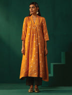 trueBrowns Mustard Geometric Floral Viscose Silk Front Gathered Kurta Pant Set | Grocsy