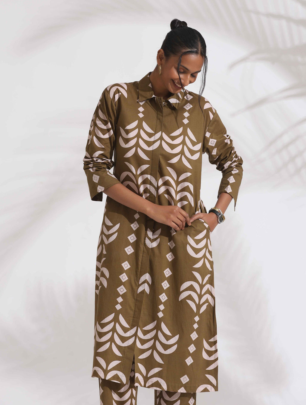 trueBrowns Olive Green Cotton Stripe Print Shirt Kurta Set | Grocsy