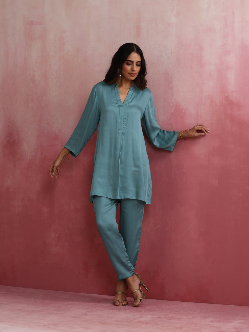 trueBrowns Light Blue Modal Straight Kurta Co-ord Set | Grocsy
