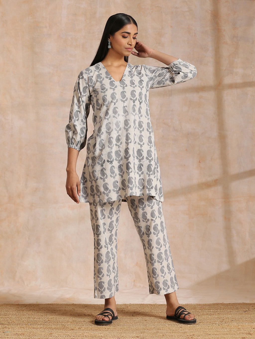 trueBrowns Grey Dabu Buta Print Cotton V-Square Neck Co-Ord Set | Grocsy