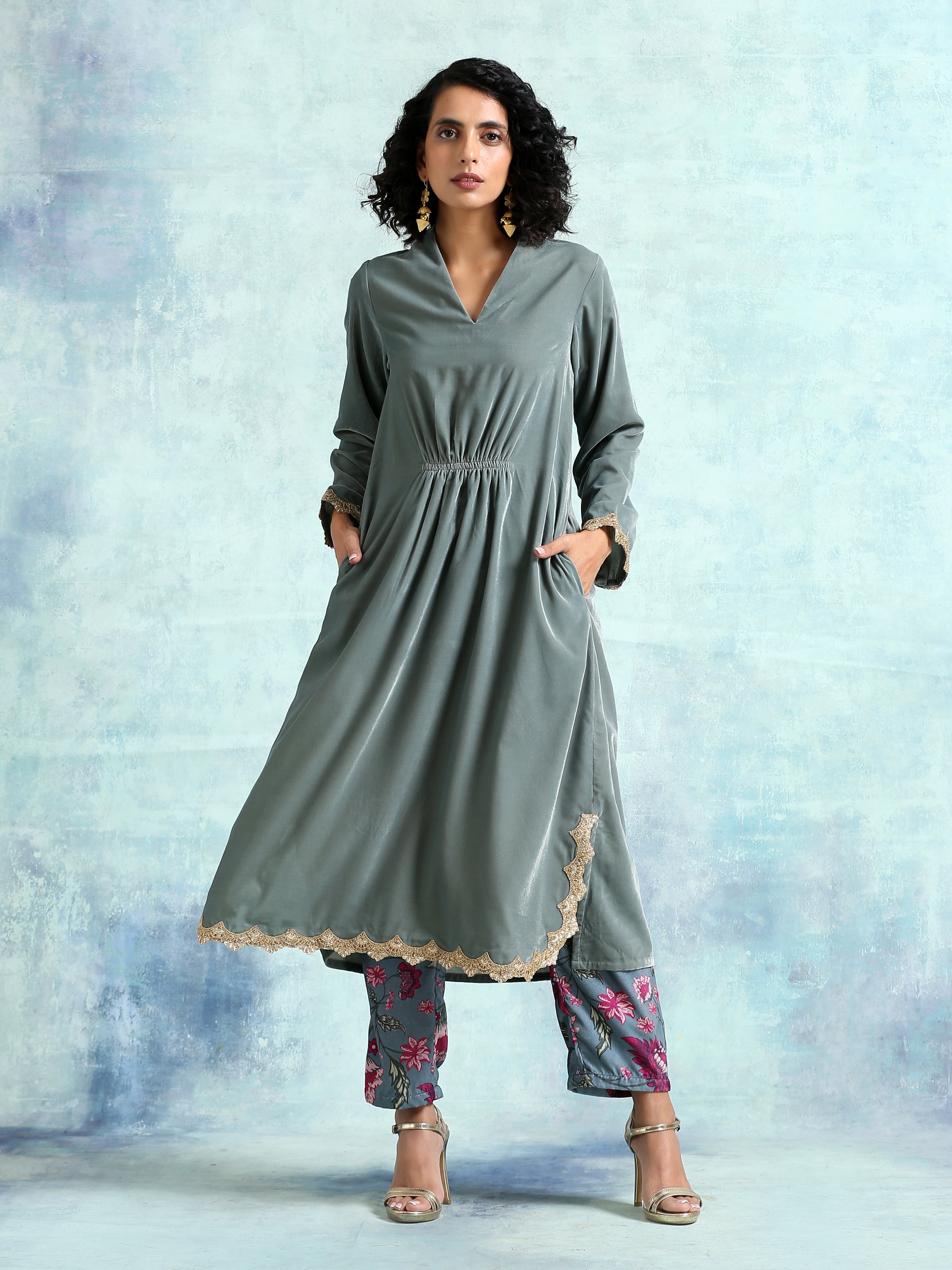 trueBrowns Grey Velvet Lace Kurta Pant Set | Grocsy