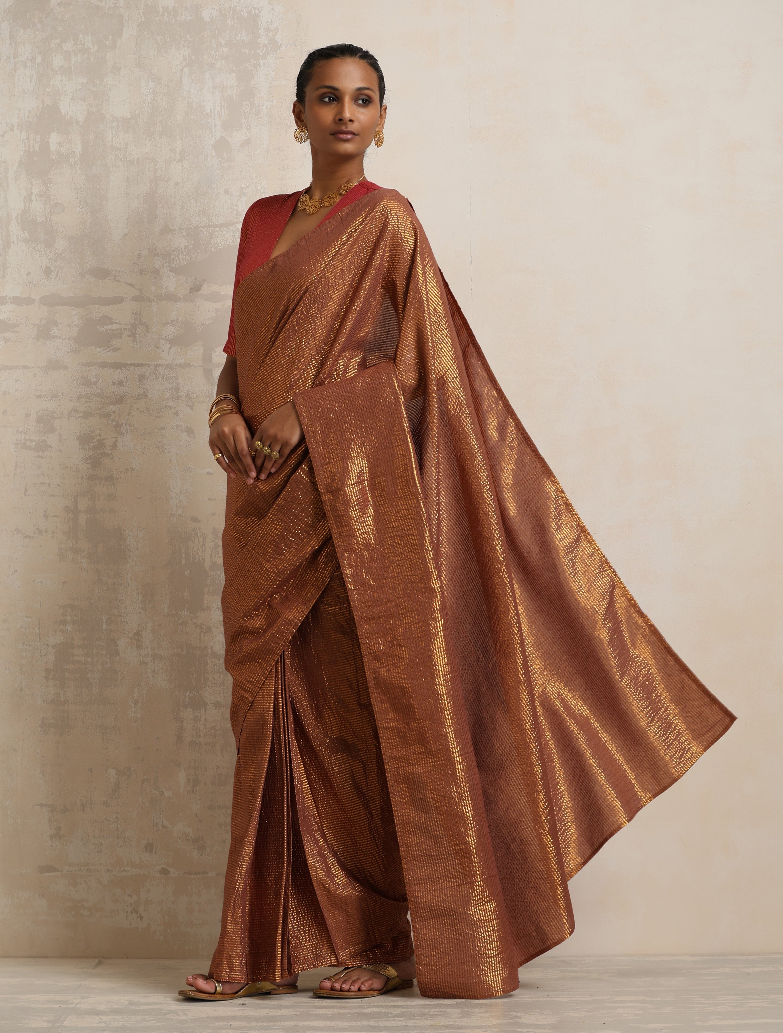 trueBrowns Brown Gold Metallic Ready To Wear Saree | Grocsy