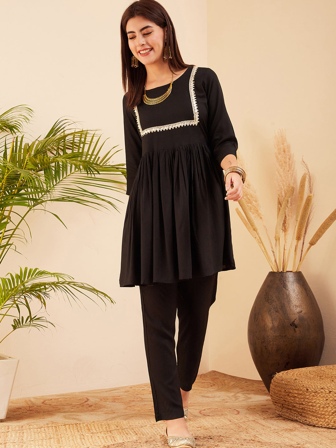 InWeave Women's Black Round Neck Square Gota Work Kurta Pant Set | Grocsy