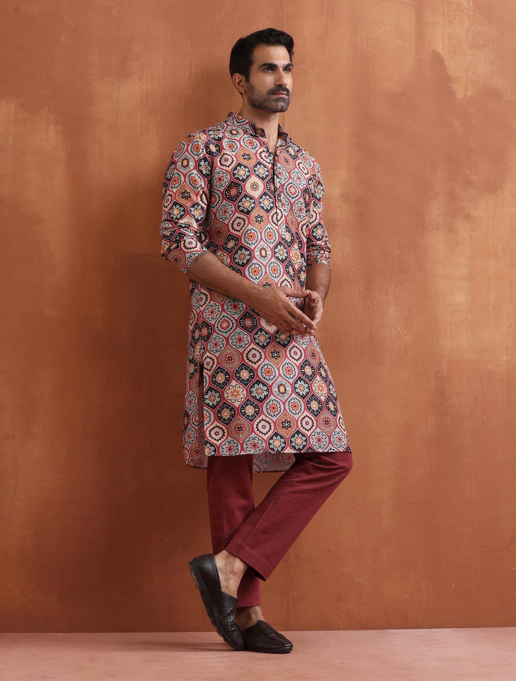 trueBrowns Men's Rust Geometric Printed Kurta | Grocsy