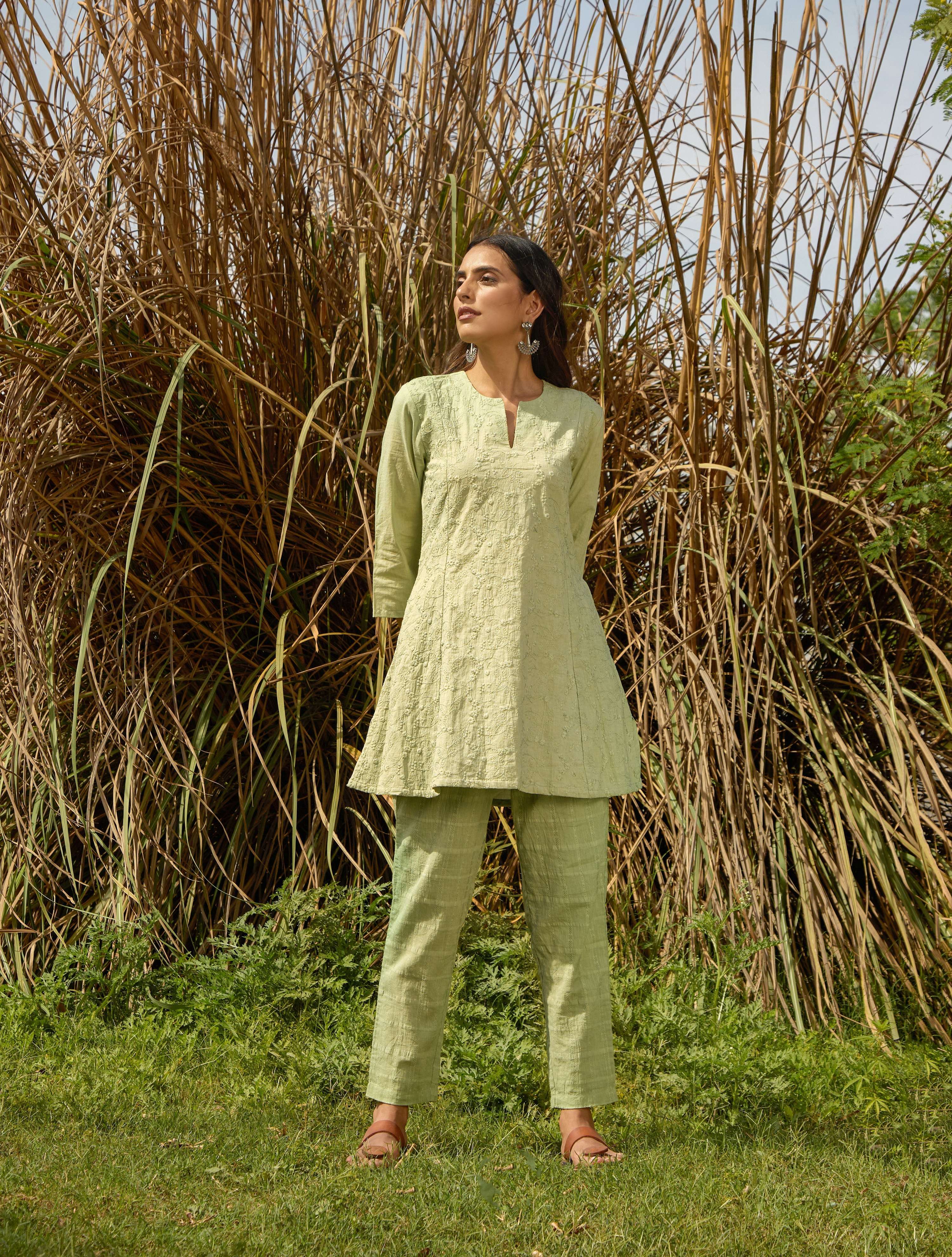 trueBrowns Green Cotton Embroidered Co-ord Set | Grocsy