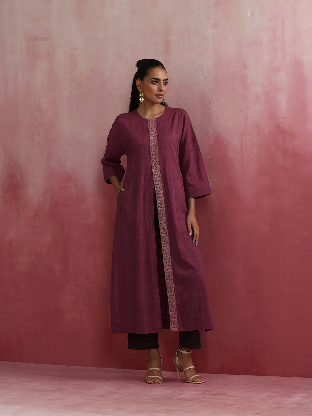 trueBrowns Mauve Cotton Dobby Front Slit Kurta Set | Grocsy