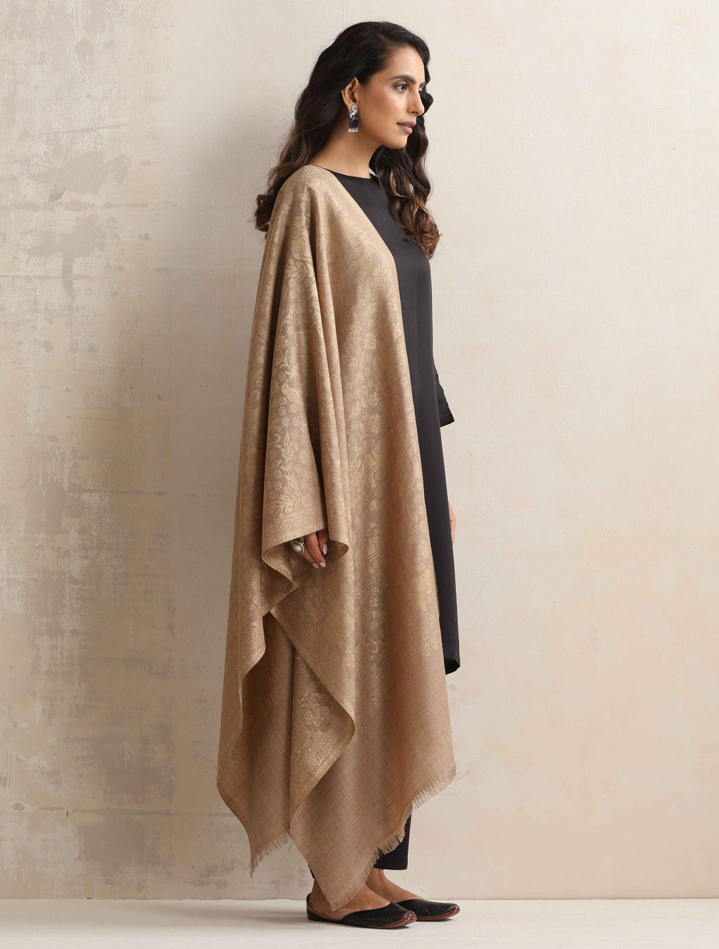 trueBrowns Brown Floral Jaal Woollen Stole | Grocsy